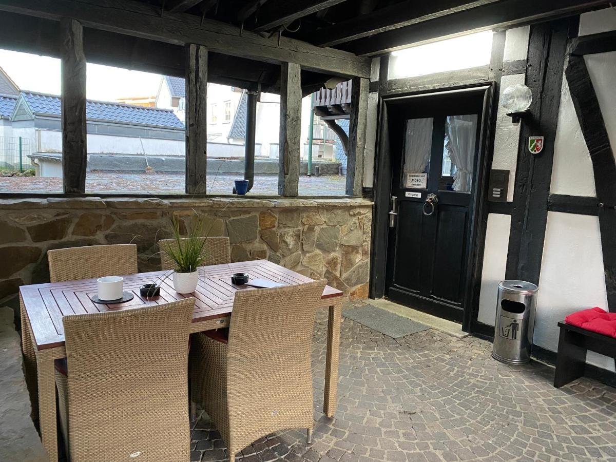 Hotel Zur Post Dabringhausen - Contactless Self Check-In Wermelskirchen Eksteriør billede